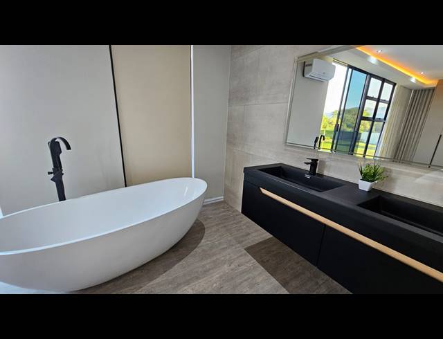 3 BEDROOM FREESTANDING FOR SALE IN THE ISLANDS ESTATES